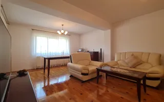 Vila impozanta in zona linistita la 15 minute de capitala! - Poză 14