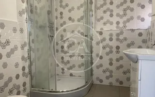 Casă de închiriat cu 2 camere în zona Centrală,Oradea - Poză 11