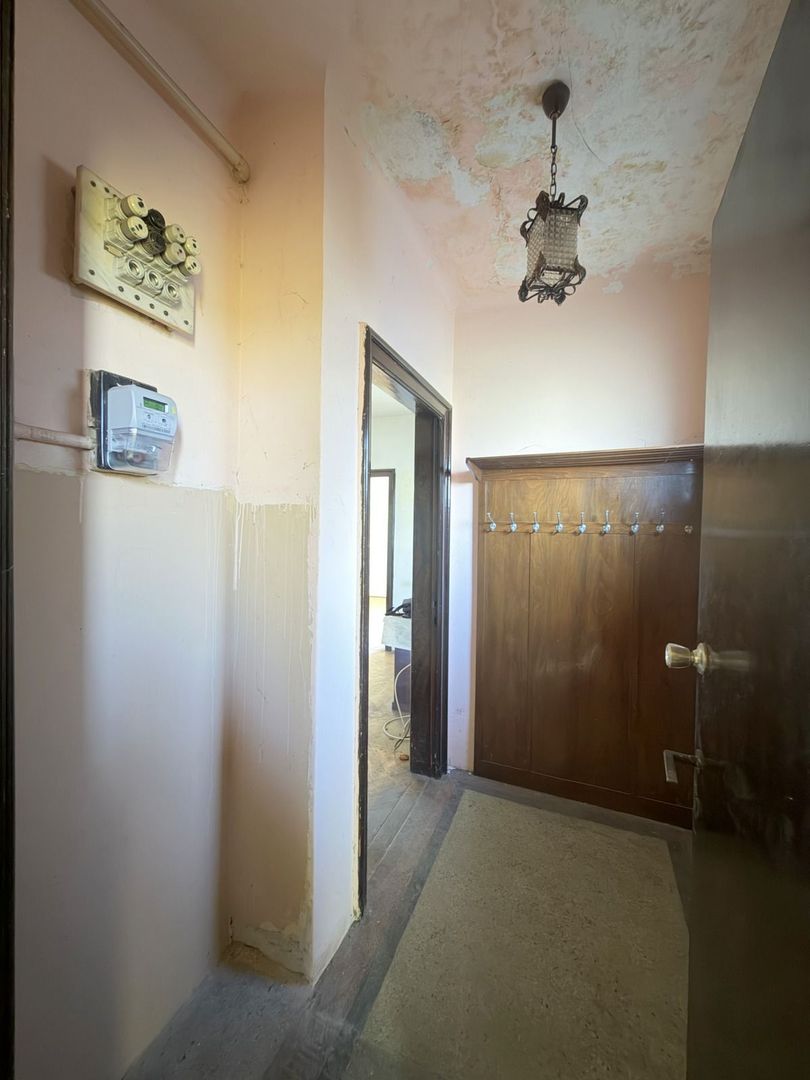 Apartament rar in vilă interbelică | pivniță și mansardă | acces separat - Poză 15