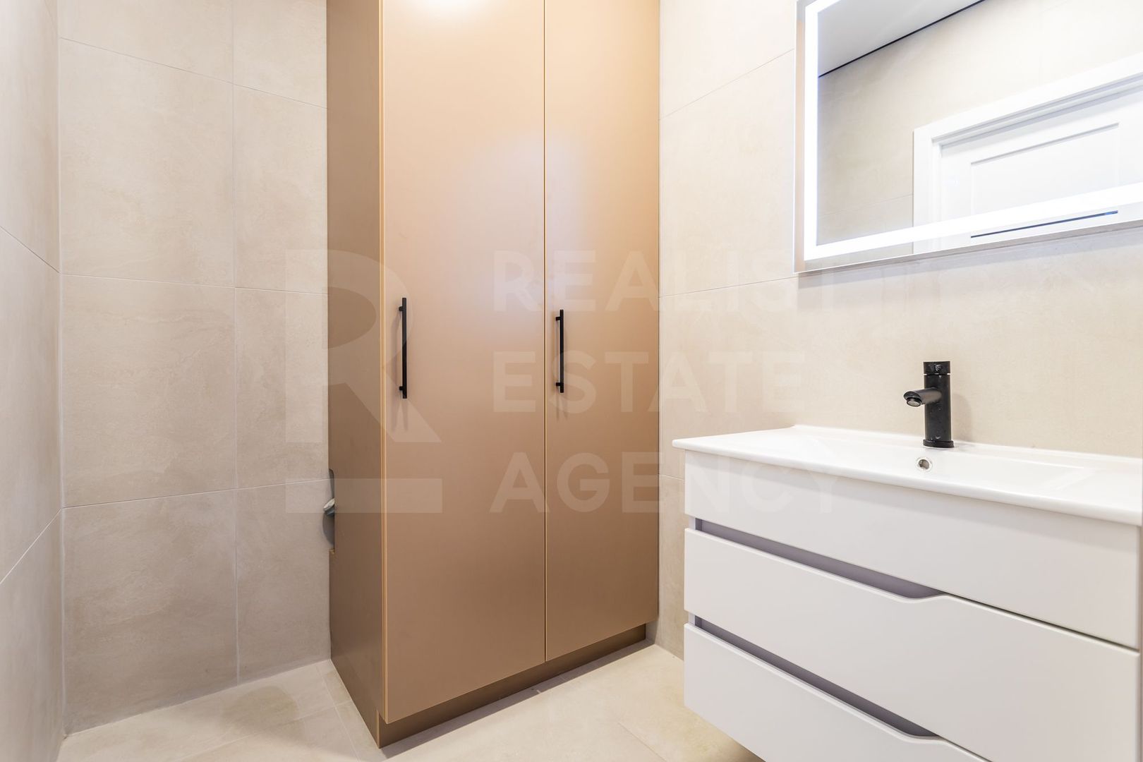 Vânzare, apartament, 2 camere, str. Regina Elizabeta, Durlești - Poză 16