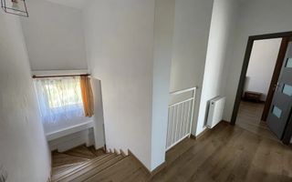 Apartament cu 4 camere de vanzare in Europa - Poză 5