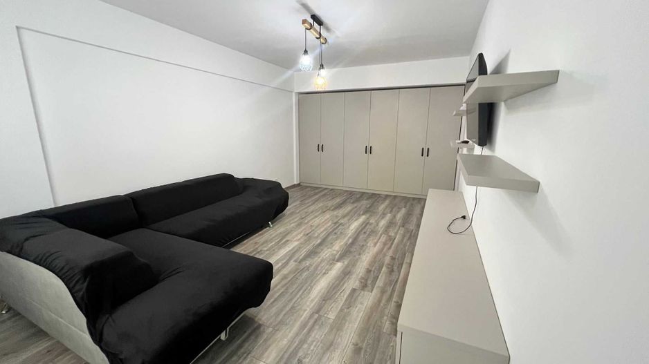 De închiriat – Apartament 2 camere decomandat |  District Residence - Poză 3