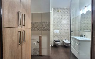 Bloc nou, sectiune mare, apartament 3 camere cu semineu, terasă mare si garaj - Poză 21