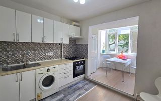 Vânzare, apartament 2 camere 55 mp, șos.   Balcani, Buiucani - Poză 1