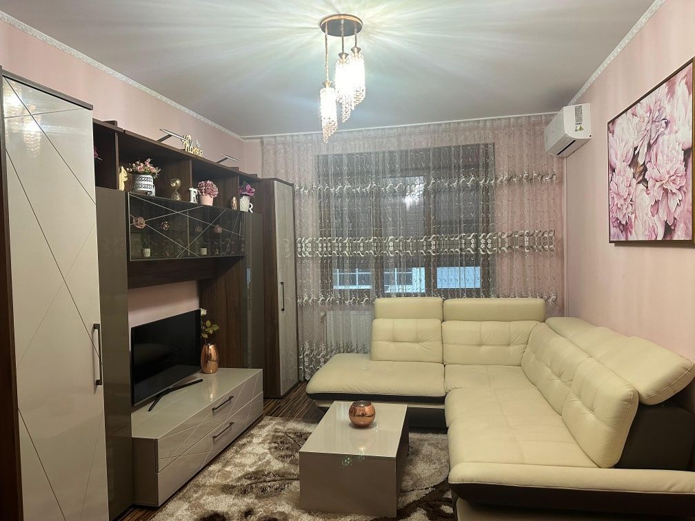 Apartament cu 3 camere Ultracentral - Poză 5