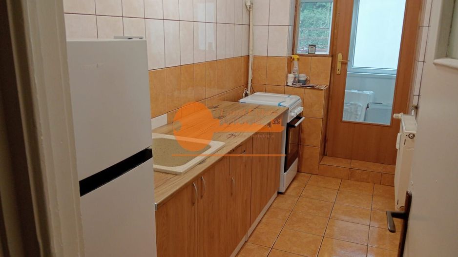 Apartament cu 2 camere in zona Constructorilor - Poză 4