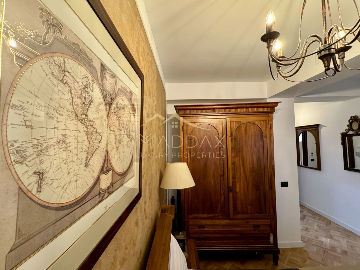 Apartament cu 4 camere / Posibilitate investitie / Arcul de Triumf - Poză 37