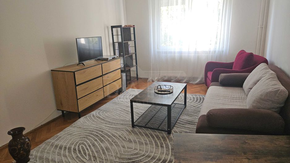 Imobiliare inchiriere apartament 3 camere - Poză 1