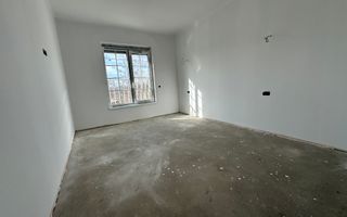 Casa Individuala in Mosnita. La asfalt. Cu Carport - Poză 24