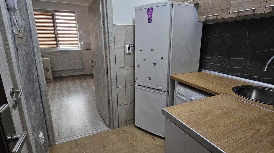 Garsoniera gata de mutare Bd. Iuliu Maniu, 5 min metrou Preciziei - Poză 1