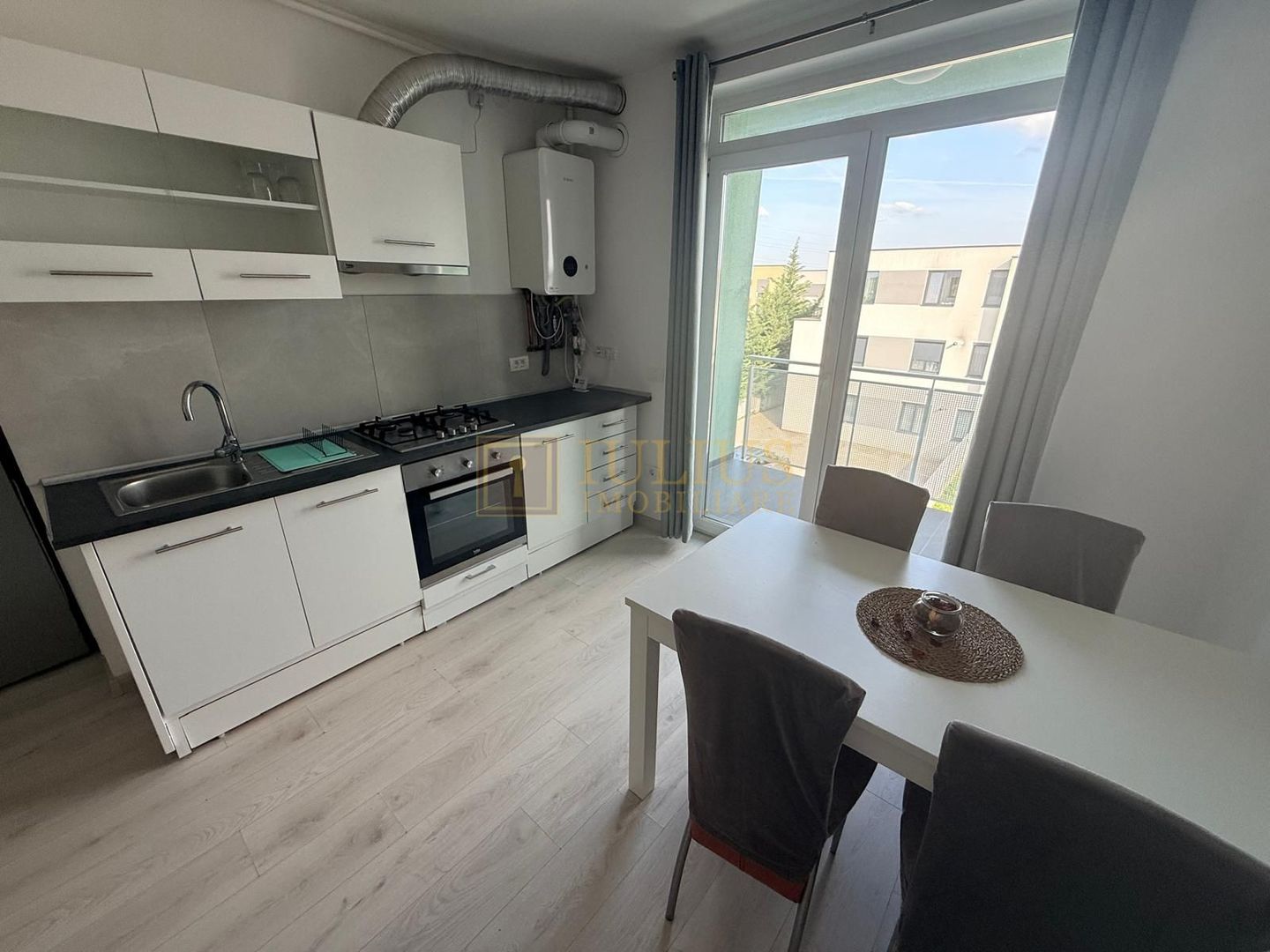 2 camere, Dumbravita, loc de parcare, apartament superb - Poză 7