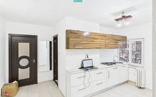 APARTAMENT 3 CAMERE DE VÂNZARE – VELENȚA, CFR - Poză 1