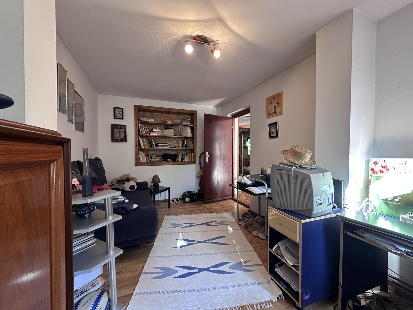 Vanzare casa in Pucioasa, Dâmbovița - 4 camere - teren 5.808 mp - Poză 6