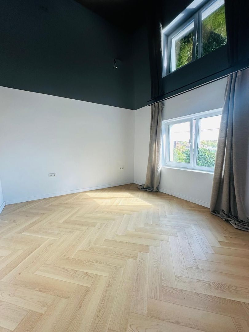 Casă la cheie, 140 mp + teren 540 mp — Zonă centrală Oradea. 387.000 E - Poză 9