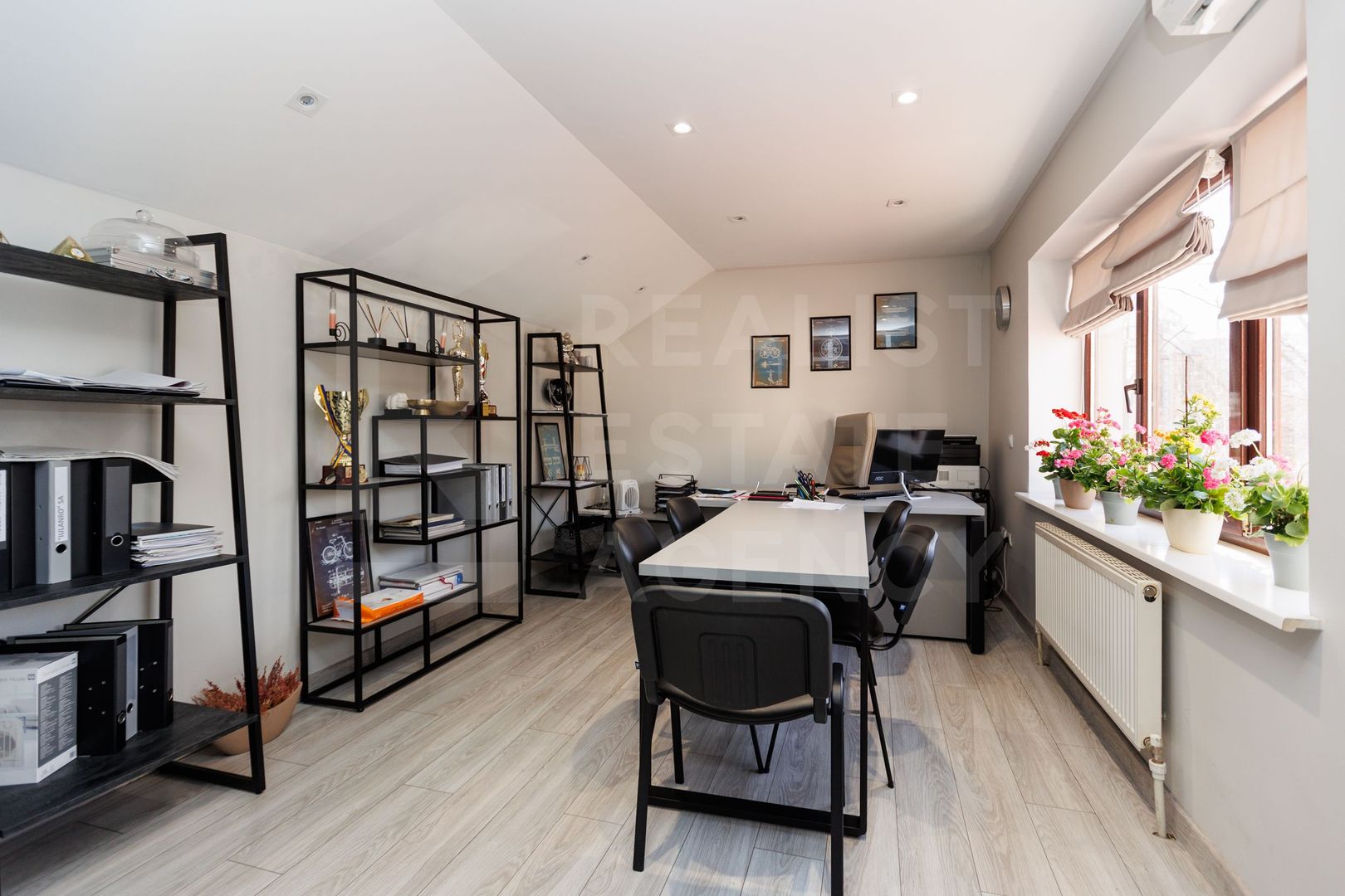 Chirie, teren+construcție, str. Independenței, Botanica - Poză 13