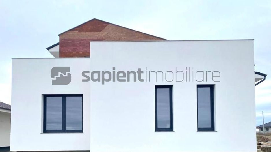 CASA INDIVIDUALA IN ORADEA - Poză 2