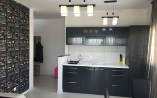 Apartament pe malul Mării, Mamaia! 2 camere 63mp suprafață. Mobilat. - Poză 2