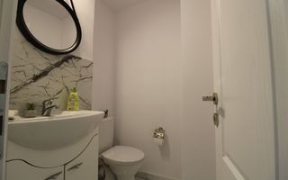 3 camere decomandate, balcon generos de 17 mp, bloc modernizat-Gh Lazăr - Poză 30