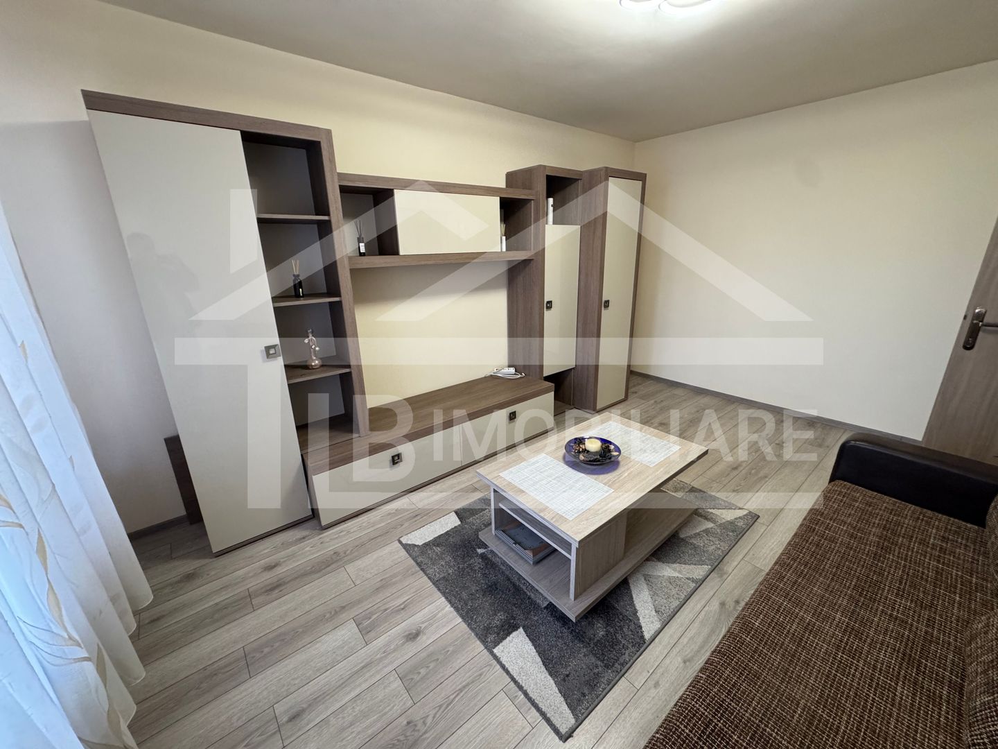 Apartament cu 3 camere, 65mp, Zona Diamant - Poză 3