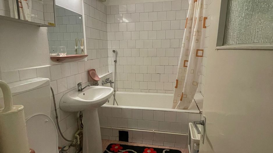 Apartament cu 2 de inchiriat camere Alba Iulia - Poză 4