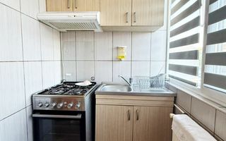 Apartament 2 camere de vanzare in zona Rogerius, Oradea - Poză 8