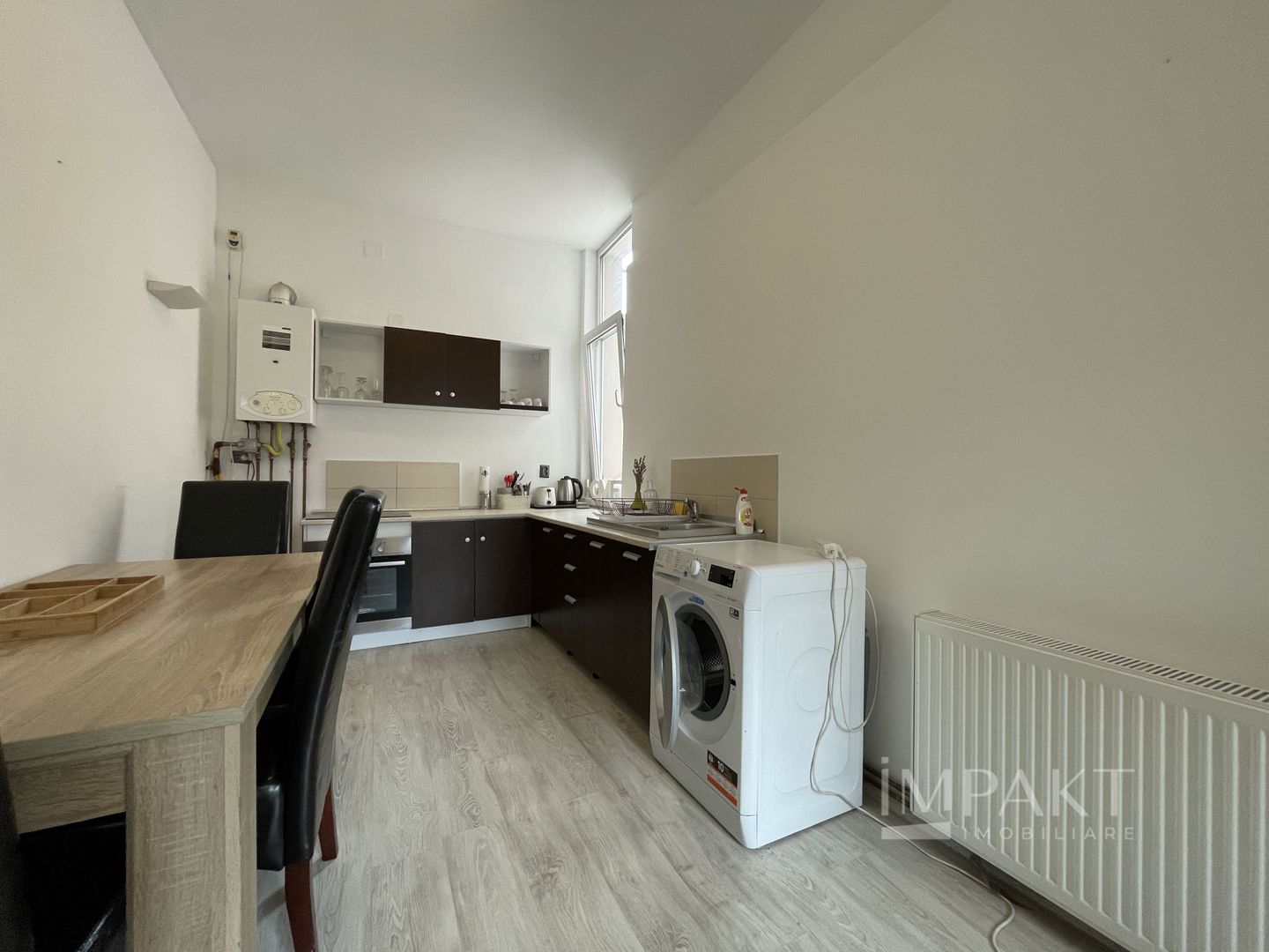 Apartament cu doua cemere in zona Centrala! - Poză 7