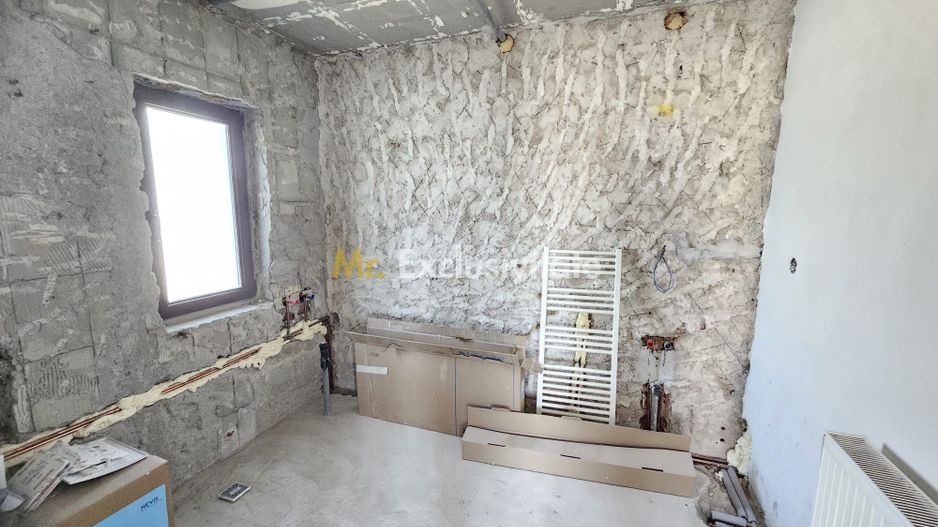 Vila generoasa cu piscina,garaj subteran si curte cu terasa-Turda - Poză 25