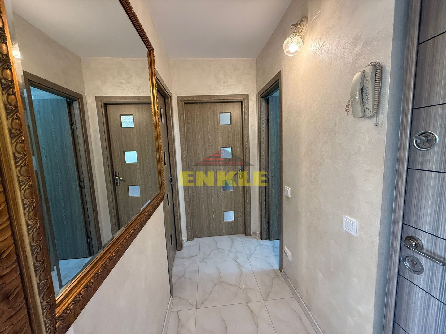 De inchiriat apartament cu 3 camere, zona Unirii. - Poză 10