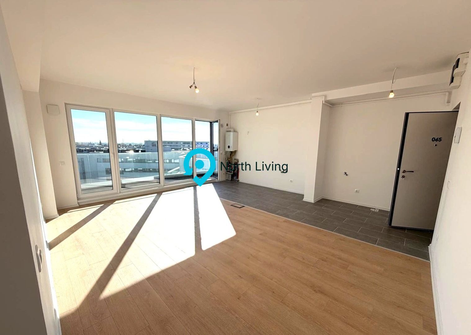 Apartament 4 camere | Ansamblu Rezidential - Bucurestii Noi - Poză 2