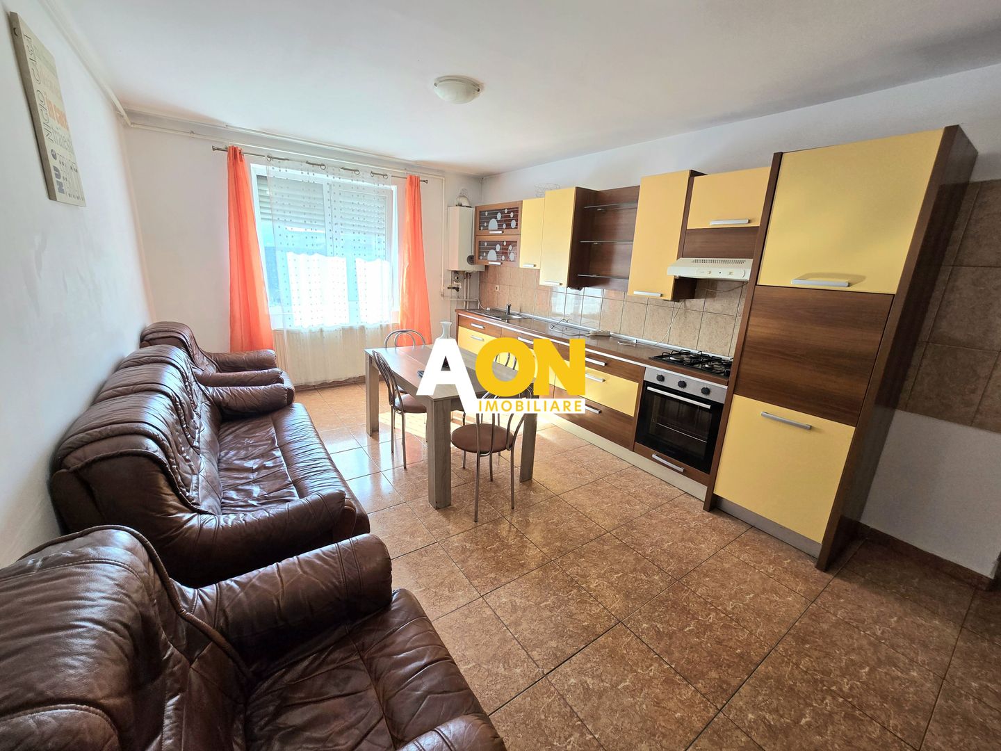 Apartament cu 3 Dormitoare, Loc de Parcare, Zona Kaufland - Poză 1