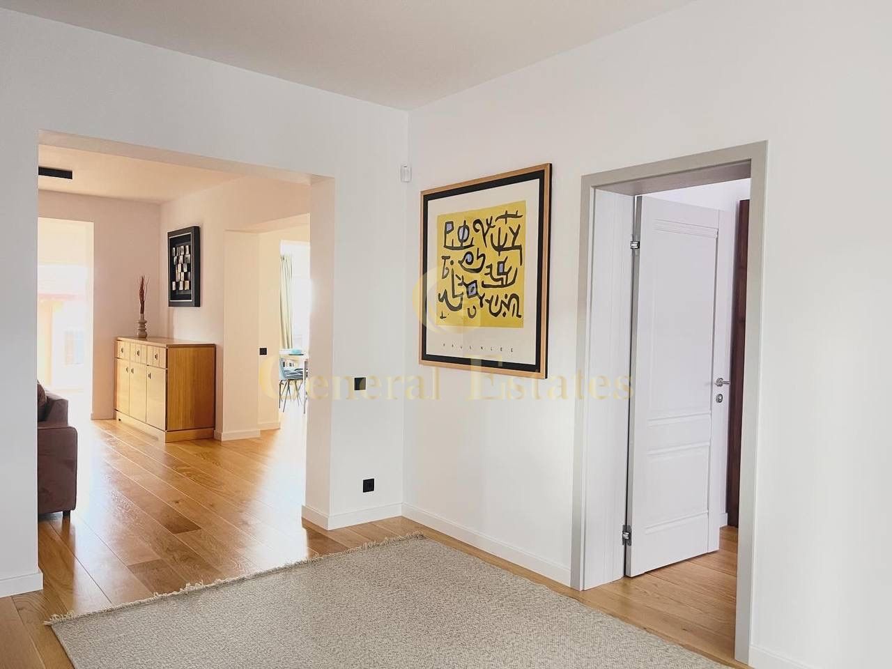 Casă cu design modern & suflet autentic – 200 m² de confort și rafinam - Poză 7