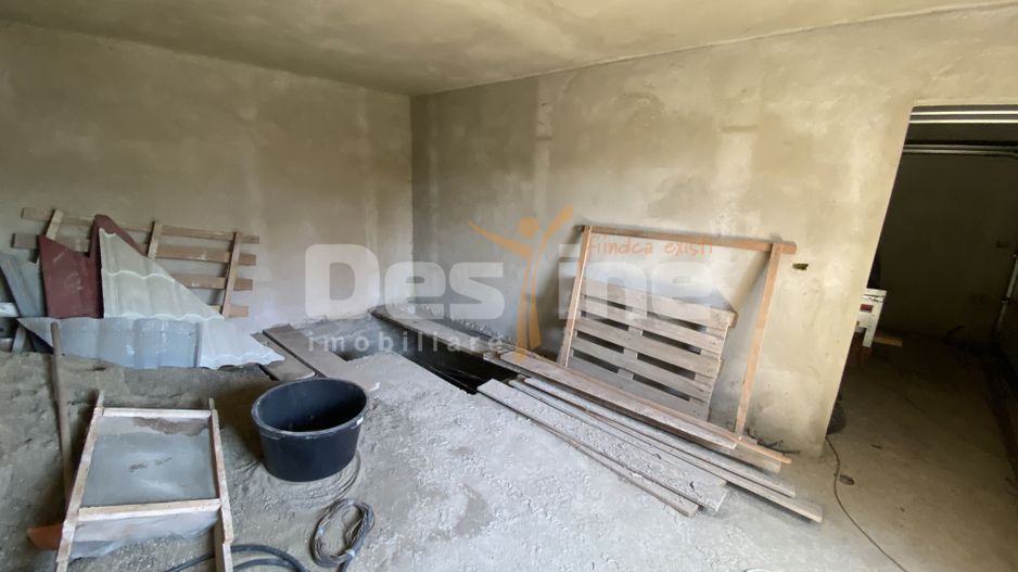 Casa de vanzare 260mp Borlesti 85.000€ - Poză 12