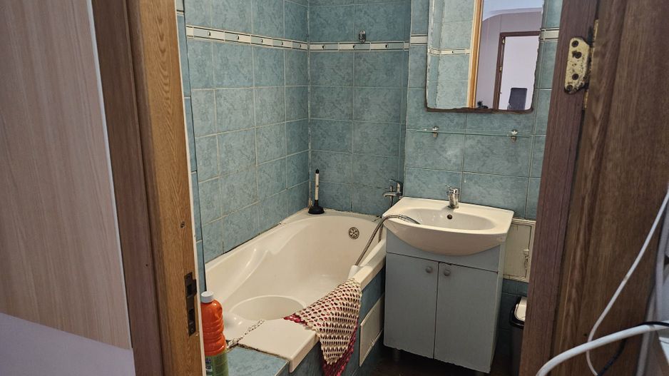 Inchiriere apartament 2 camere, Gavana zona Piata, stradal - Poză 6