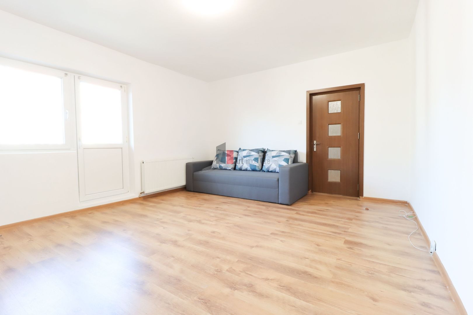 Apartamentul "BRILLANT", bloc nou, mobilat/utilat, CENTRALA PROPRIE - Poză 4