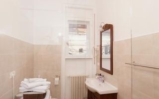 Apartament 3 camere Ultracentral la vila - Poză 13