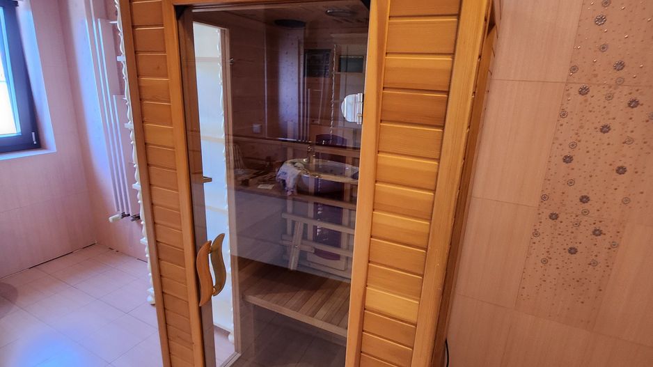 Lux la 5 minute de Iulius Twon - Poză 51