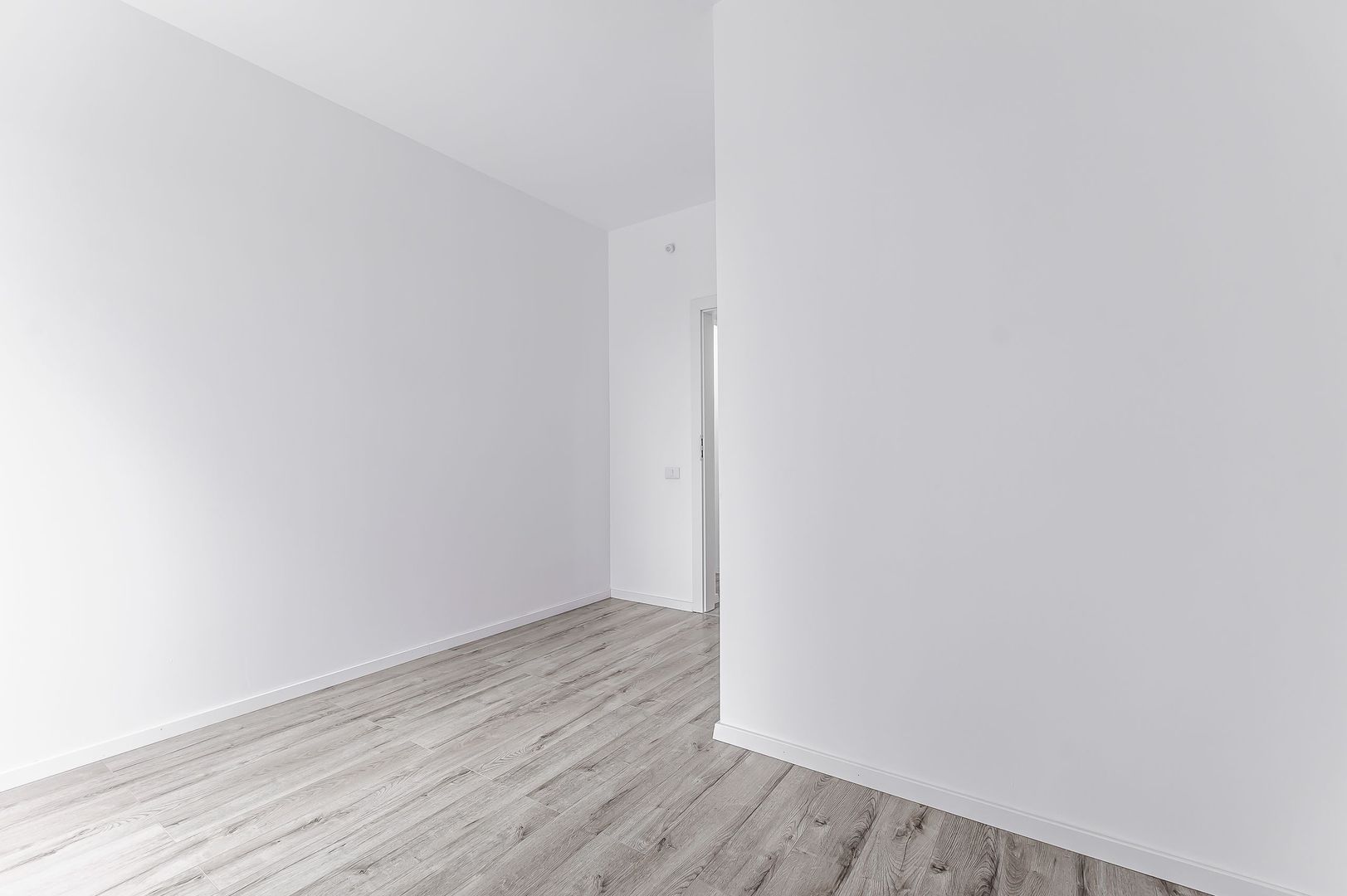 Apartament  4 camere cu gradina  Ared City  R35 - Poză 7