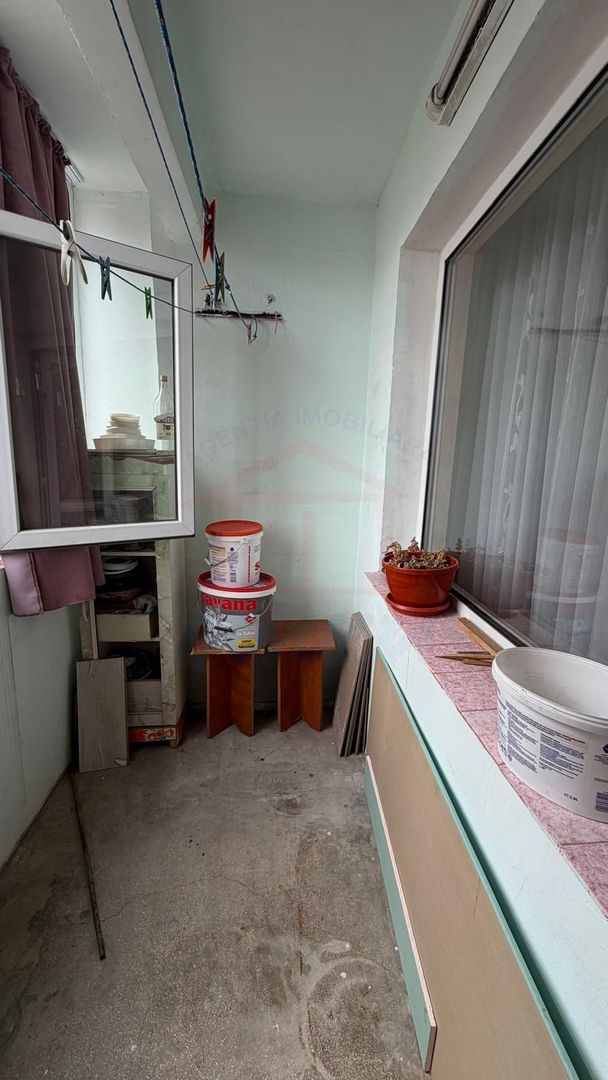 De vanzare Apartament 3 cam dec. in Galati, Micro 20, etaj 7,  65 mp - Poză 4