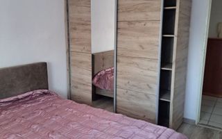 Apartament cu 2 camere si 2 balcoane decomandat, Zona Lipovei - Poză 4