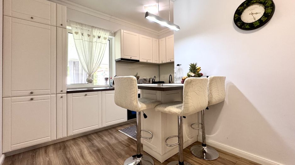 Duplex modern -  confort, eficiență și independență energeticǎ - Poză 10
