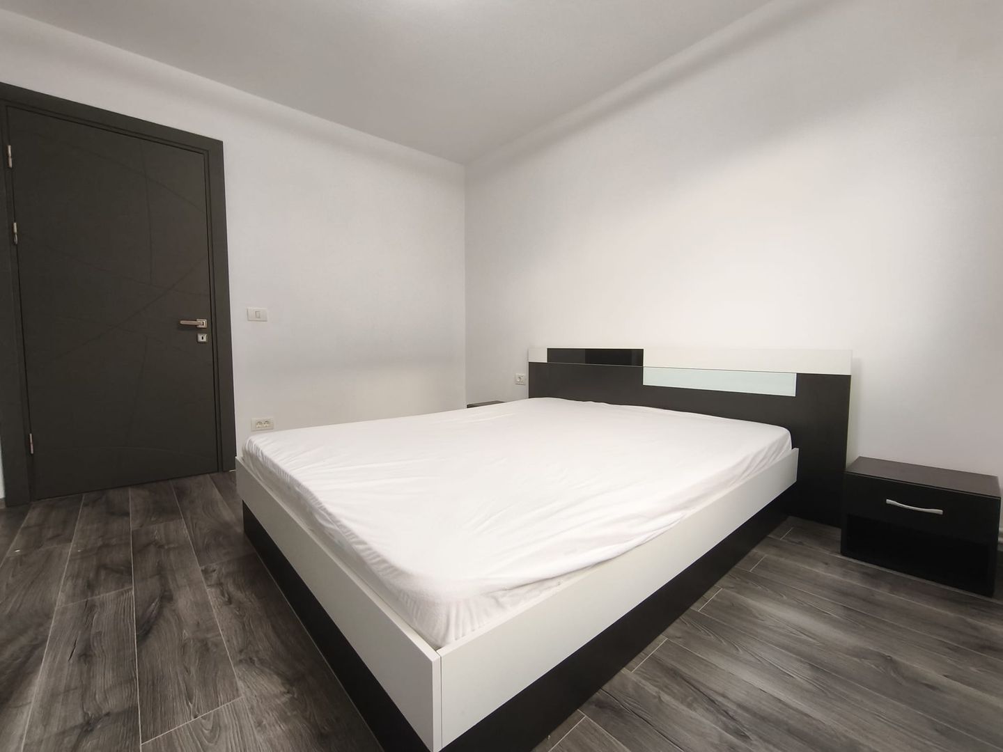 MANGALIA - Portului | 3 cam Renovat 2025 | Centrala | Ap Izolat termic - Poză 5