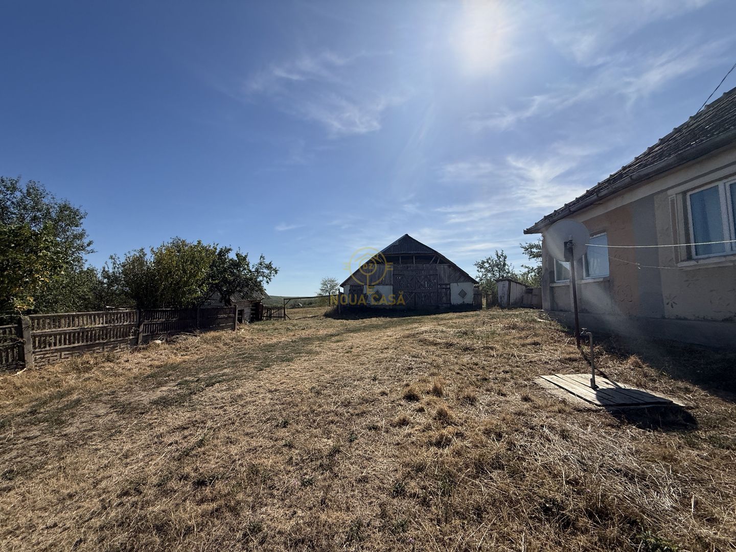 De Vanzare Casa +Teren Intravilan cu 68M FRONT (LOC DE INCA 2 CASE ) - Poză 9