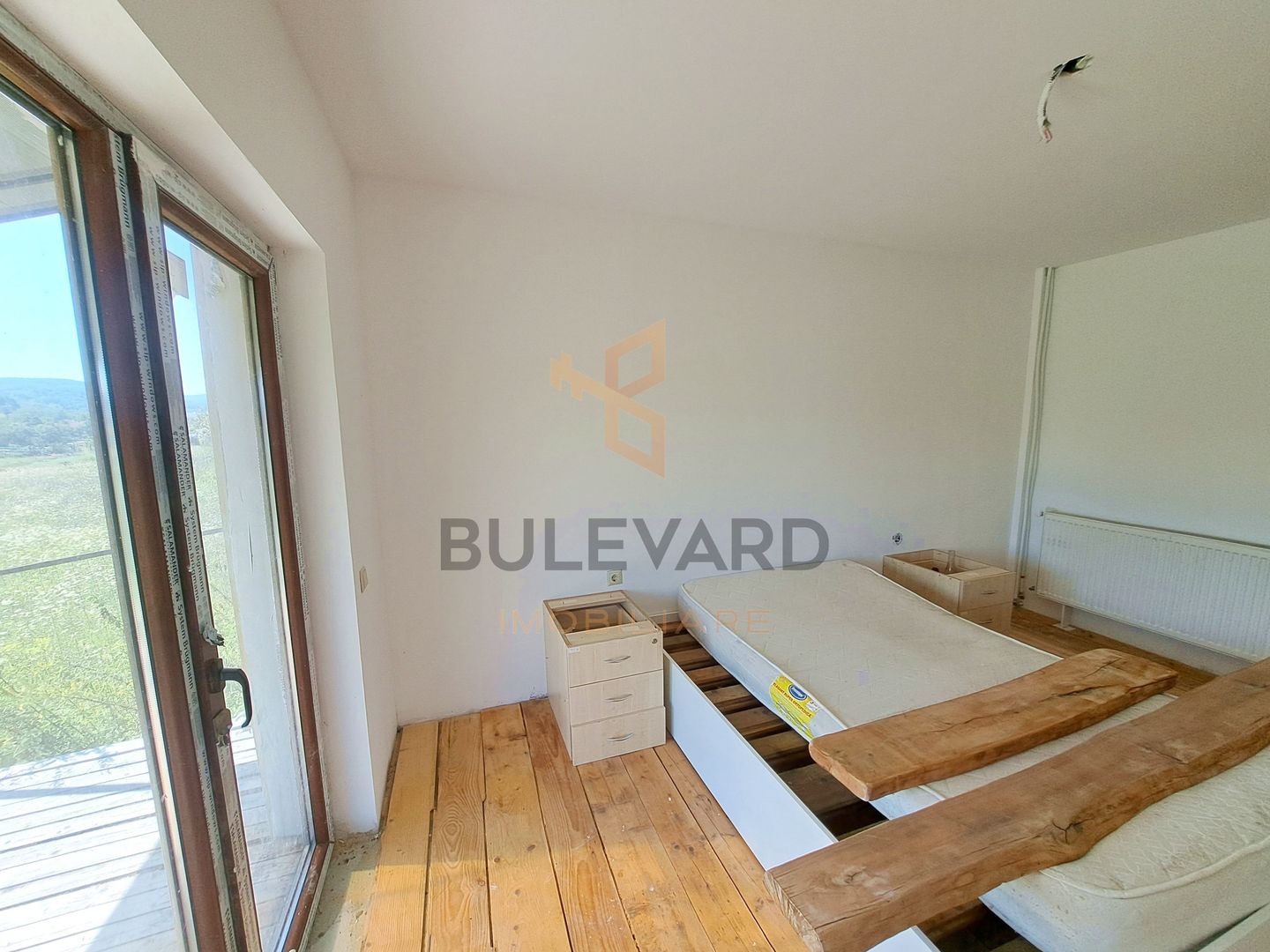 Casa cu teren de 4700 mp in Sat Zimbor, 45 km de Cluj-Napoca - Poză 10