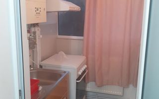 De vanzare – Garsoniera decomandata, mobilata si utilata – Micro 20 - Poză 8