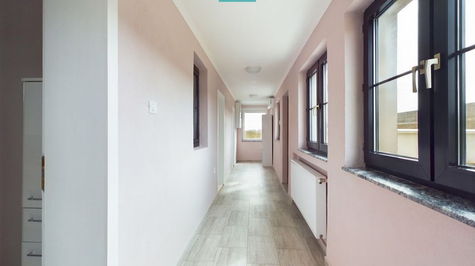 Casă cu 3 camere în Aradul Nou - Poză 7