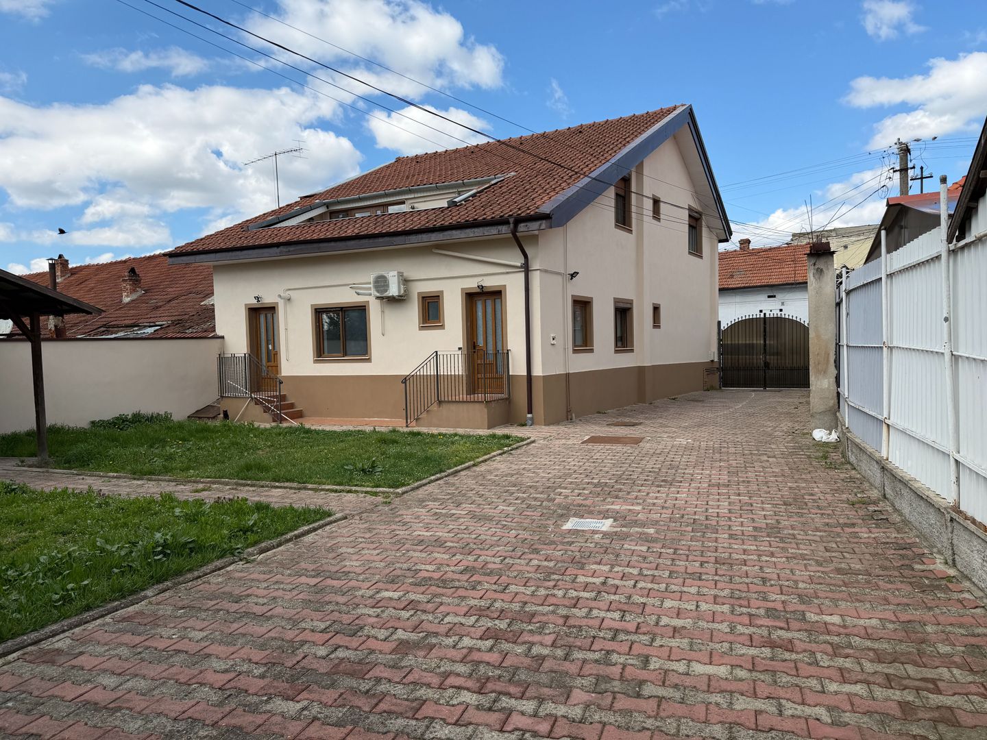 Apartament 1 in Vila Mediteraneana zona centrala - Poză 2