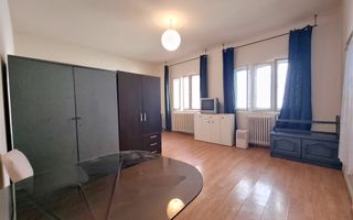 Apartament cu 1 cameră, foarte spațios, parter, clădire istorică, zona Traian - Poză 1