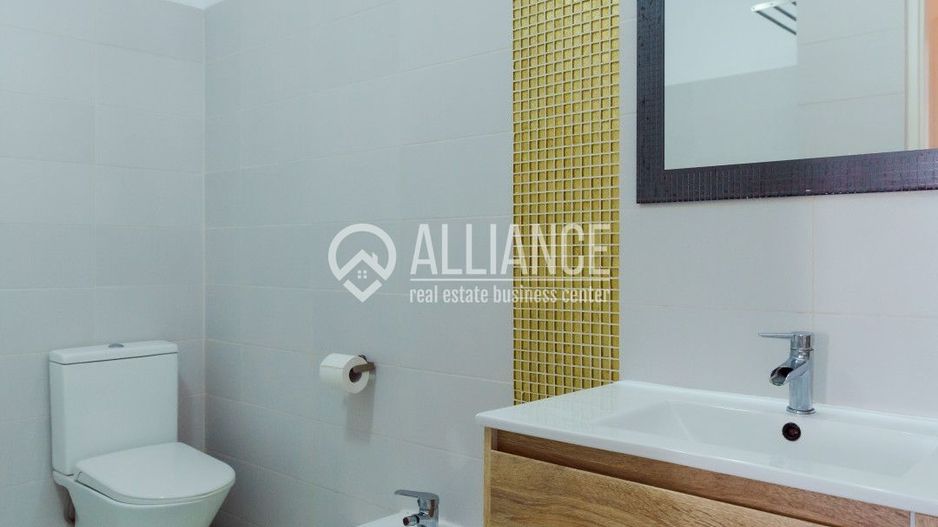 PALAZU MARE -  Vila Duplex cu 4 Camere, Panorama Superba si Curte Amenajata - Poză 45