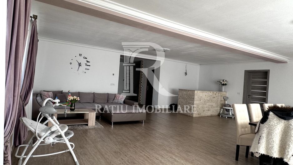 Casa cu 4 camere | Dragesti | Bihor - Poză 3