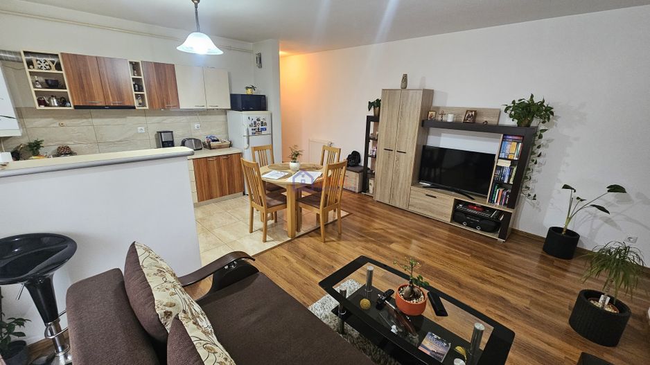 Apartament cu 3 camere si 2 balcoane, in Cartierul Arhitectilor - Poză 1